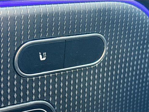 Used 2021 Mercedes-Benz GLA 250 w/ Premium Package image 20