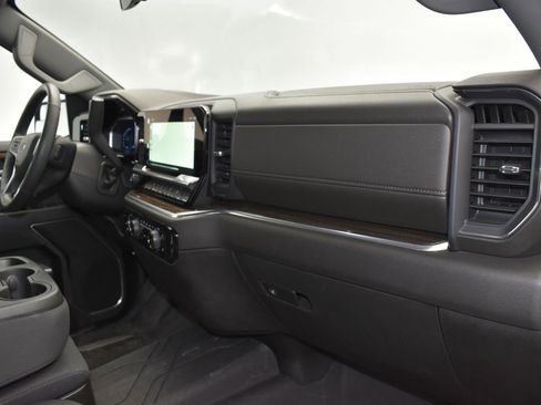 Used 2022 Chevrolet Silverado 1500 RST w/ Protection Package image 24