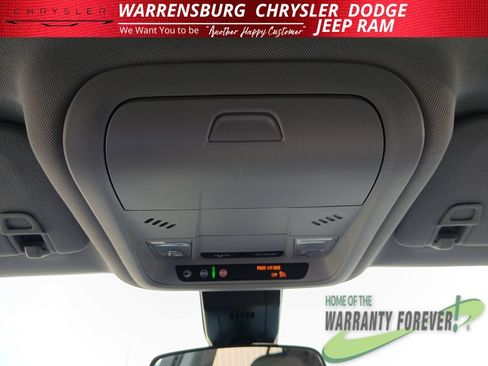 Used 2024 Chevrolet Equinox LT AWD/4WD image 27