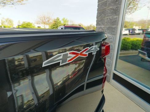 Used 2021 Chevrolet Silverado 2500 LT w/ All Star Edition AWD/4WD image 10
