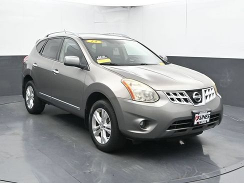 Used 2013 Nissan Rogue SV w/ Premium Pkg AWD/4WD image 5