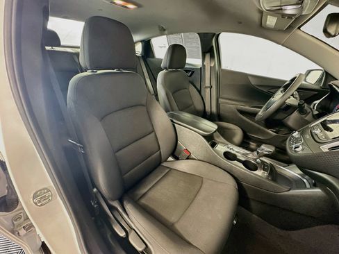 Used 2023 Chevrolet Malibu LT FWD image 28
