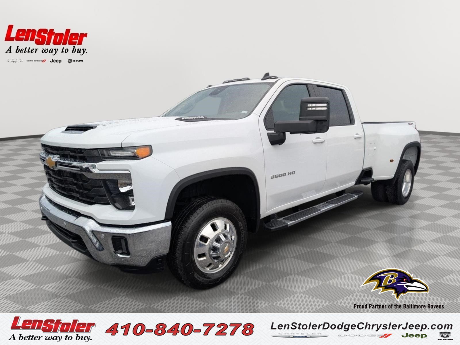 Used 2025 Chevrolet Silverado 3500 LT w/ Safety Package AWD/4WD image 1
