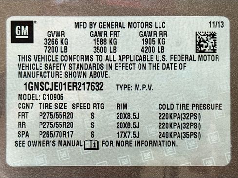 Used 2014 Chevrolet Suburban LT w/ Texas Edition RWD image 18