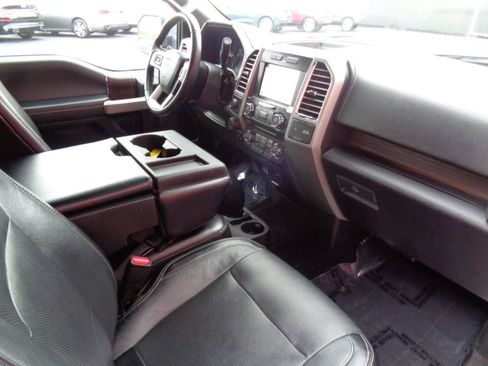 Used 2016 Ford F150 Lariat AWD/4WD image 13