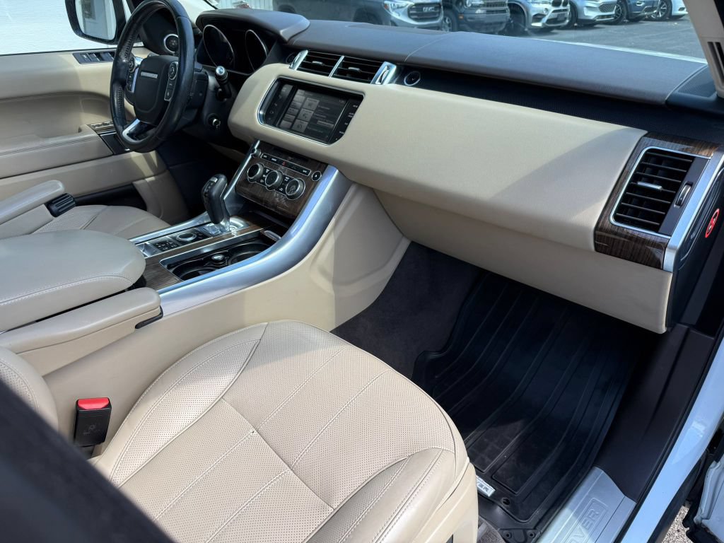 Used 2014 Land Rover Range Rover Sport HSE AWD/4WD image 19