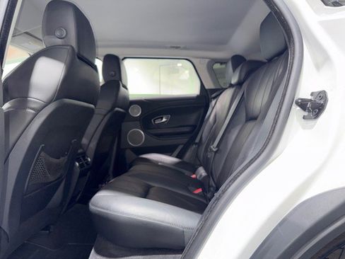 Used 2018 Land Rover Range Rover Evoque SE AWD/4WD image 56