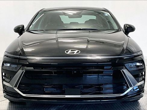 Certified 2025 Hyundai Sonata SEL image 3