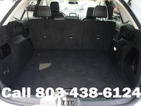 Used 2024 Ford Edge SEL AWD/4WD image 16