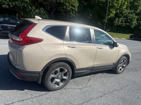 Used 2017 Honda CR-V EX image 6