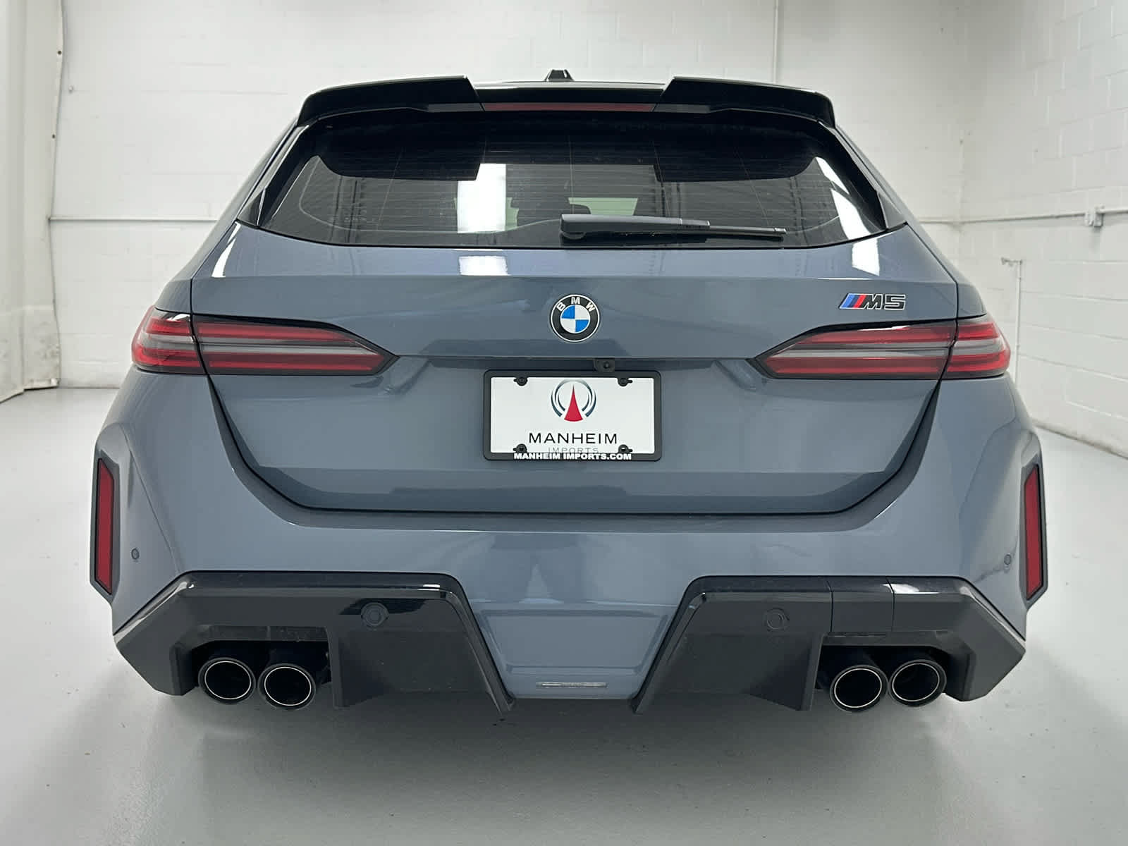 Used 2027 BMW M5 Touring AWD/4WD image 7
