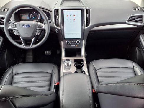 Used 2024 Ford Edge SEL w/ Convenience Package AWD/4WD image 11