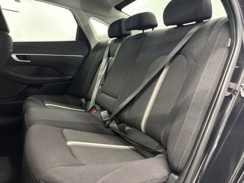 Used 2025 Hyundai Sonata SEL FWD image 8