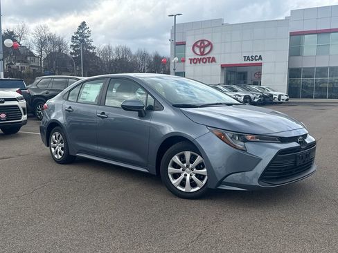 New 2026 Toyota Corolla LE image 1
