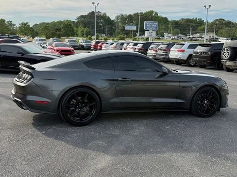 Used 2019 Ford Mustang GT w/ Equipment Group 301A RWD image 7