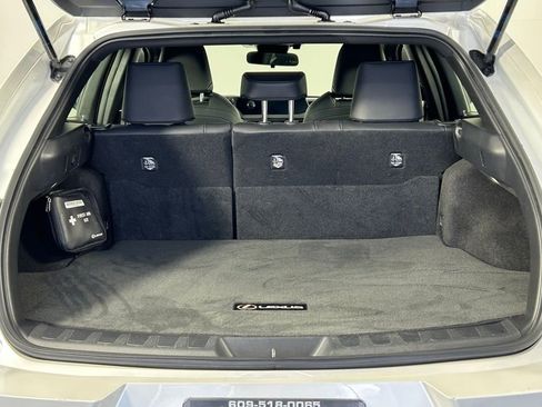 Used 2021 Lexus UX 250h image 14