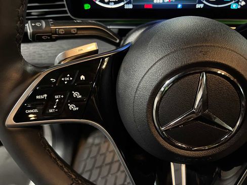 Used 2025 Mercedes-Benz GLE 350 4MATIC image 28