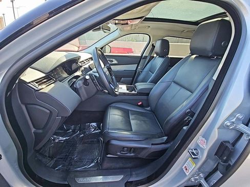 Used 2024 Land Rover Range Rover Velar S image 4