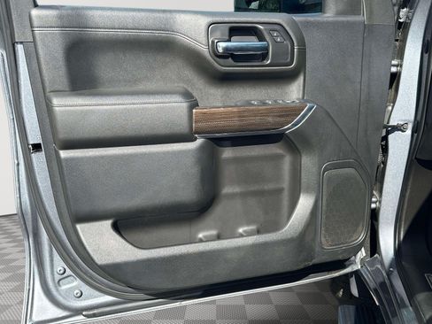Used 2021 Chevrolet Silverado 1500 RST AWD/4WD image 18
