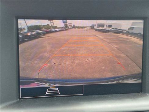 Used 2024 GMC Terrain SLE AWD/4WD image 13