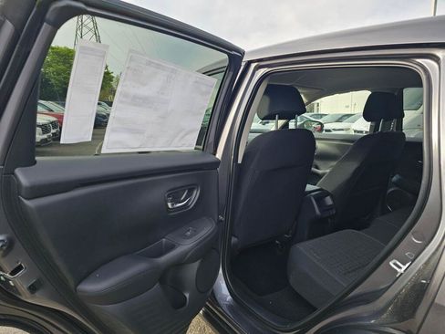 New 2026 Honda HR-V LX image 16