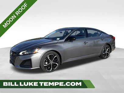 Used 2023 Nissan Altima 2.5 SR w/ SR Premium Package