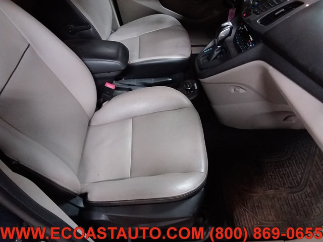Used 2014 Ford Transit Connect Titanium FWD image 13