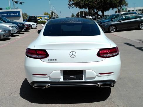Used 2022 Mercedes-Benz C 300 Coupe image 9