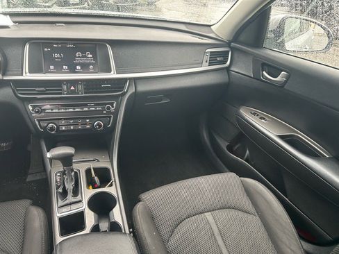 Used 2019 Kia Optima LX image 13