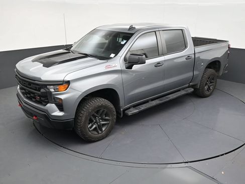 Used 2024 Chevrolet Silverado 1500 Custom Trail Boss AWD/4WD image 12