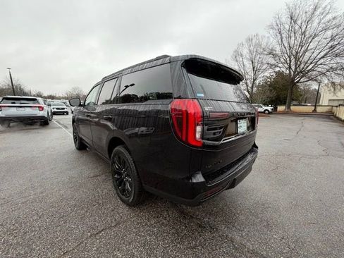 New 2025 Ford Expedition Platinum w/ Stealth Appearance Package image 7