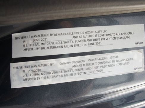 Used 2019 Mercedes-Benz Sprinter 4500 image 23