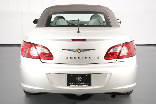 Used 2008 Chrysler Sebring Touring FWD image 13