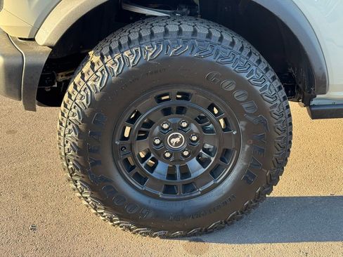 New 2026 Ford Bronco Big Bend w/ Black Diamond Package AWD/4WD image 7