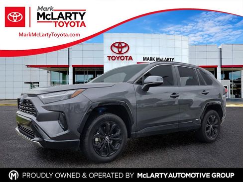 Used 2023 Toyota RAV4 SE AWD/4WD image 1