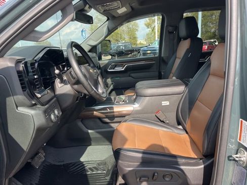 Used 2025 Chevrolet Silverado 2500 LT w/ All Star Edition image 16