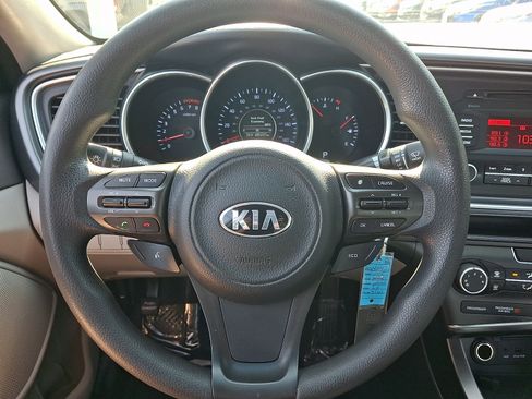 Used 2015 Kia Optima LX FWD image 16