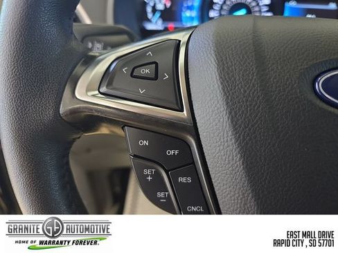 Used 2024 Ford Edge SEL w/ Convenience Package AWD/4WD image 32