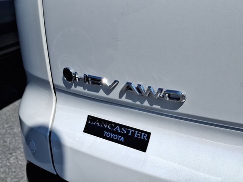 New 2026 Toyota Crown Signia image 7