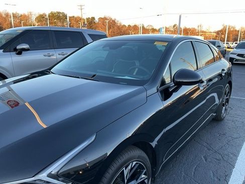 Used 2025 Kia K5 GT-Line w/ GT-Line Premium Package image 11