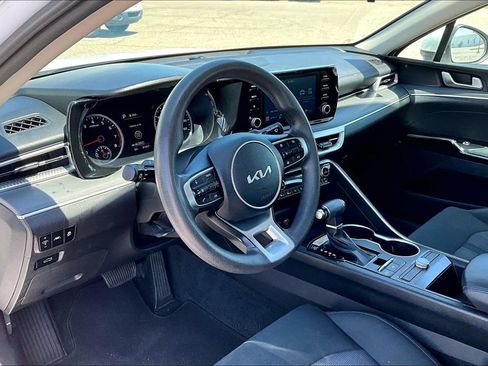 Used 2022 Kia K5 LXS FWD image 12
