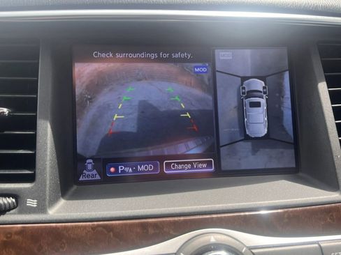 Used 2017 INFINITI QX80 4WD image 12