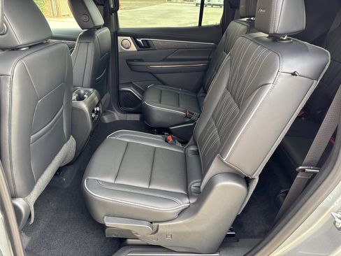 New 2026 Buick Enclave Avenir w/ Super Cruise Package image 22