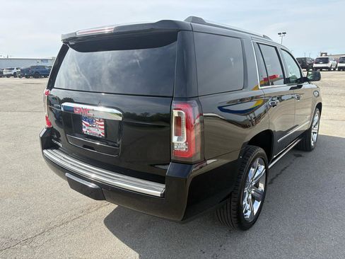 Used 2020 GMC Yukon Denali w/ Denali Ultimate Package AWD/4WD image 3