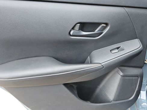 Certified 2025 Nissan Sentra SV w/ All-Weather Package image 20