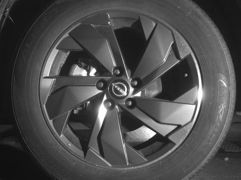 Used 2025 Nissan Rogue SV image 12