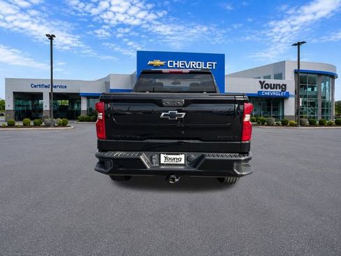 Used 2024 Chevrolet Silverado 1500 Custom w/ LPO, Dark Essentials Package AWD/4WD image 6