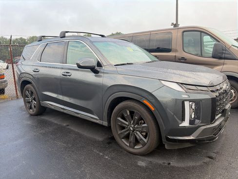 Used 2023 Hyundai Palisade XRT AWD/4WD image 3