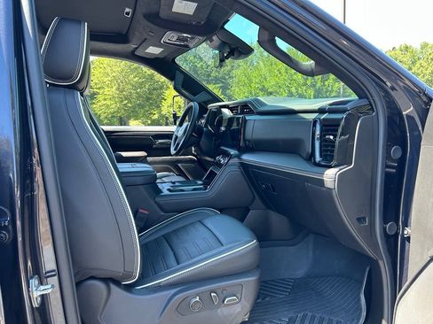 Used 2024 GMC Sierra 2500 AT4X w/ AT4X AEV Edition AWD/4WD image 50