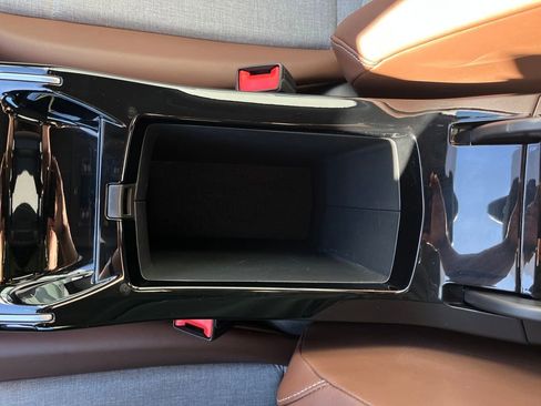 Certified 2023 Volkswagen ID.4 Pro image 16